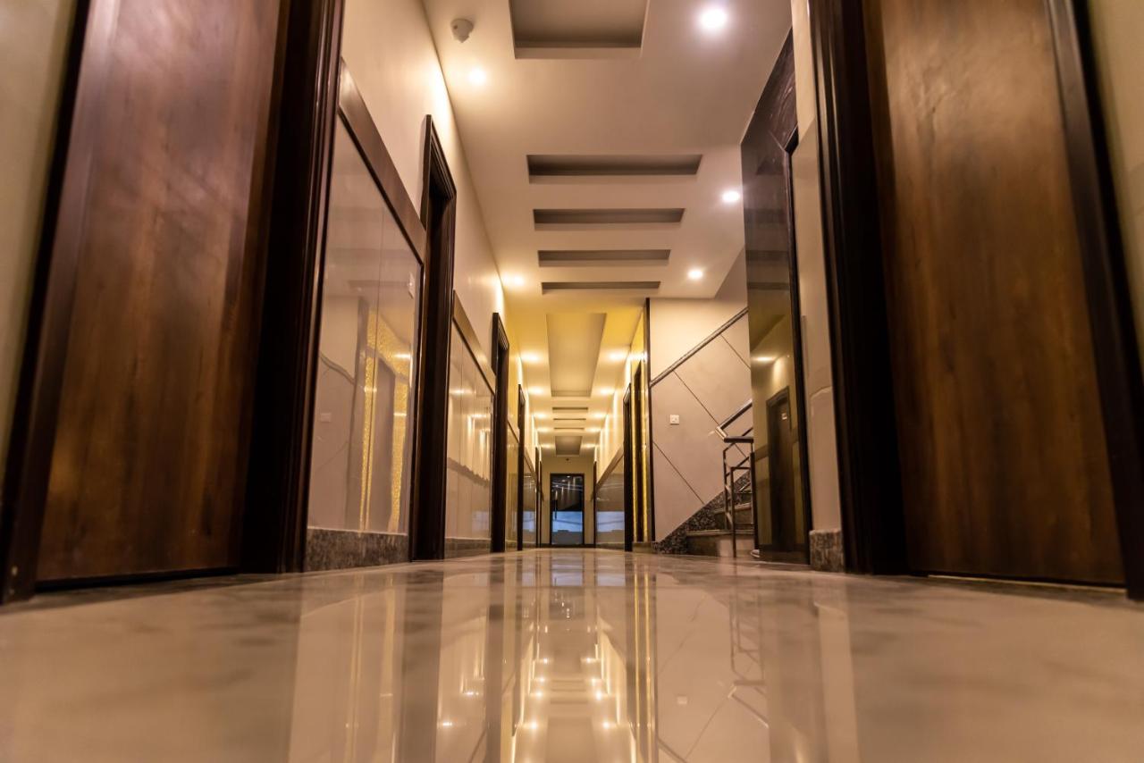 Hotel Arihant Palace , Katra Katra  Dış mekan fotoğraf