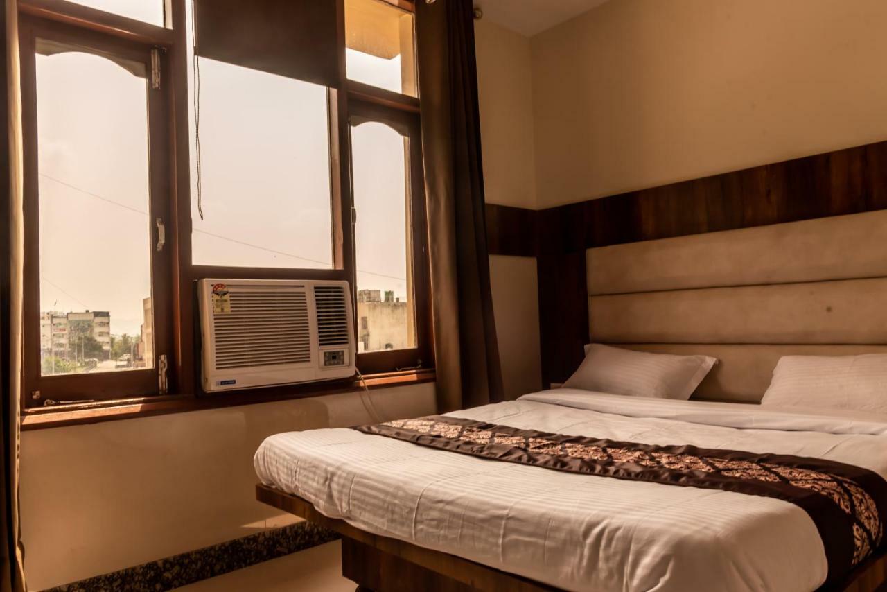 Hotel Arihant Palace , Katra Katra  Dış mekan fotoğraf